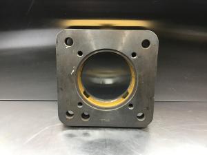 Liebherr Lagerflansch